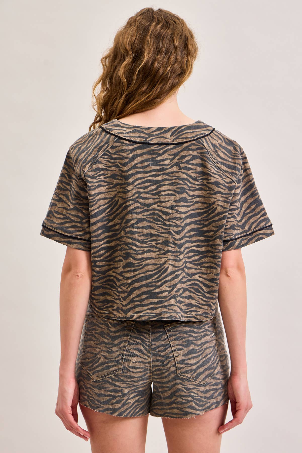 HIDDEN Jeans Tiger Crop Shirt
