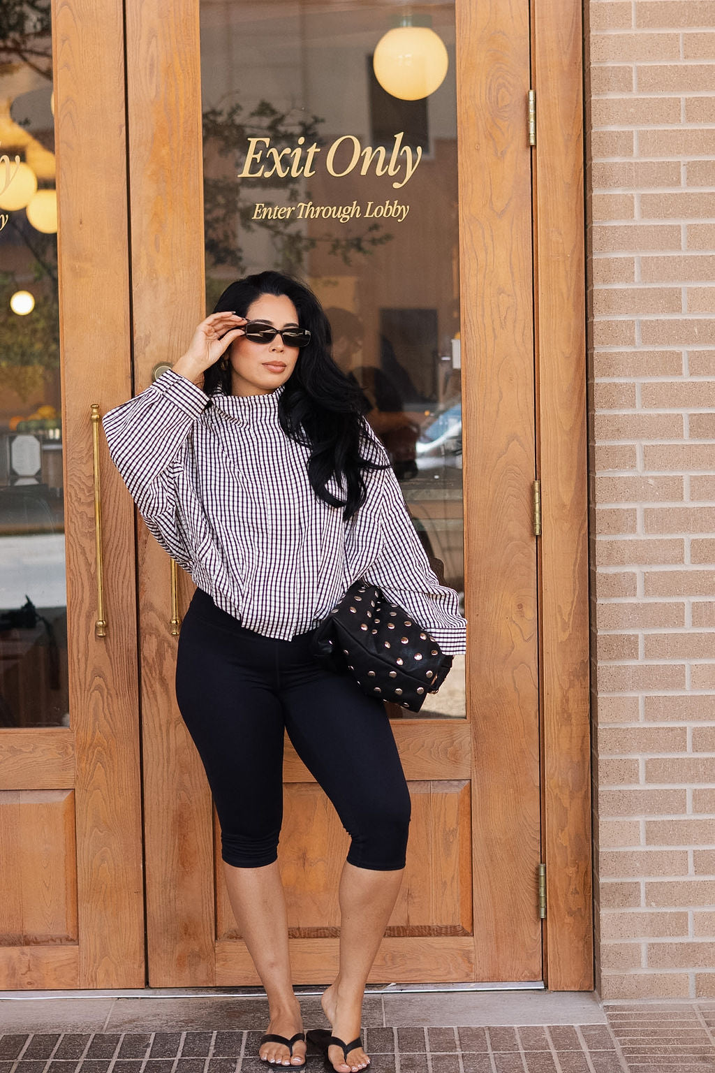 The Linea Capri Leggings