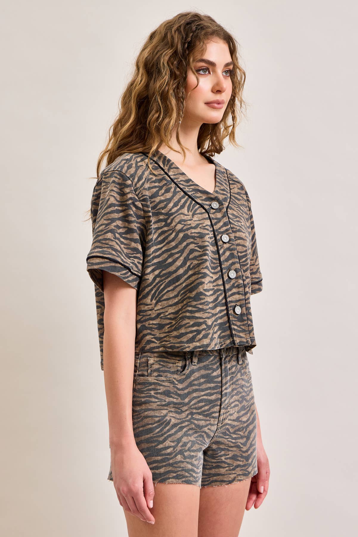 HIDDEN Jeans Tiger Crop Shirt