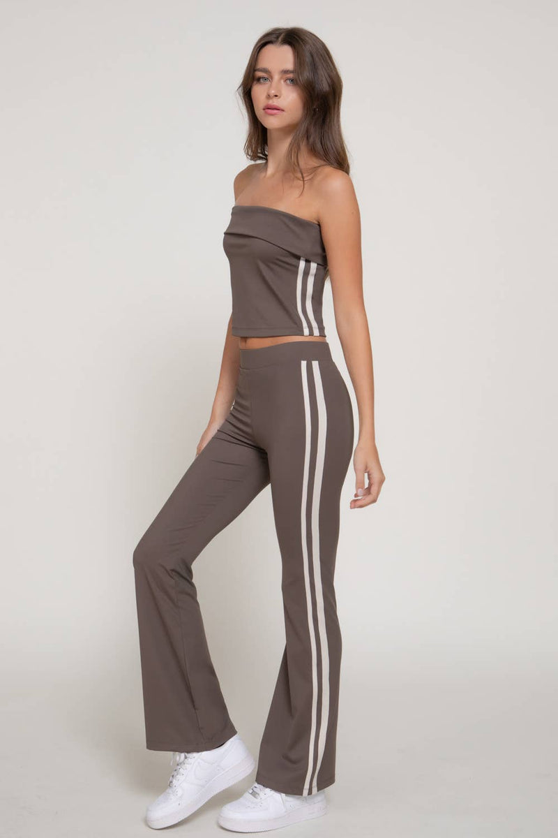 The Contour Flared Pant